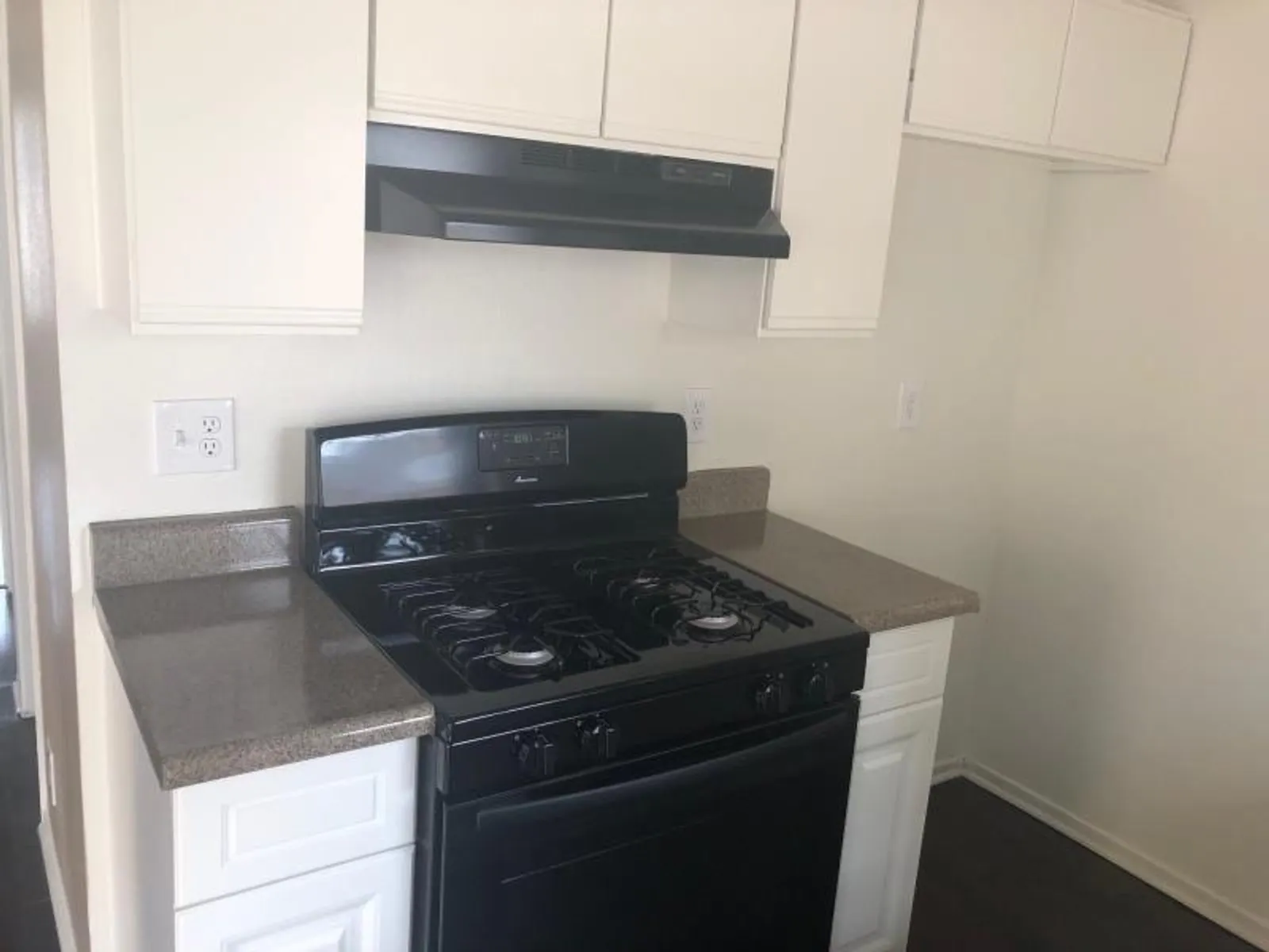 550 Williamson Ave 13