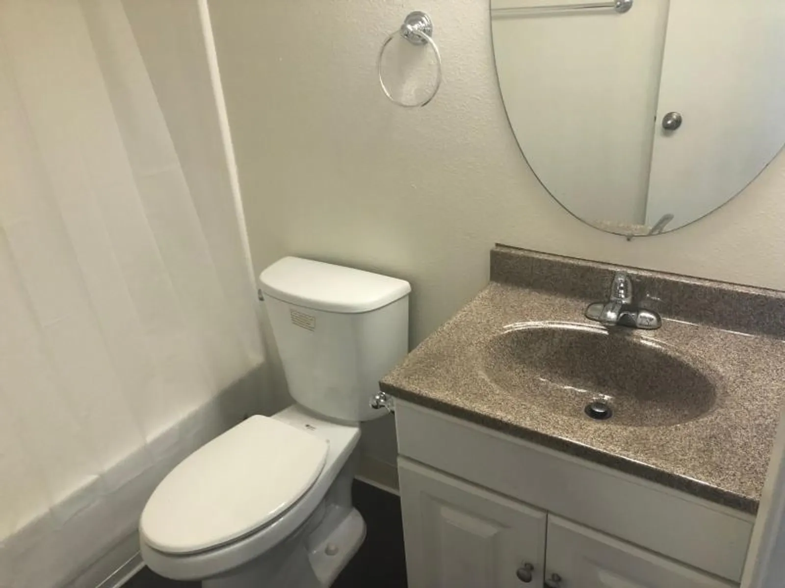 550 Williamson Ave 23