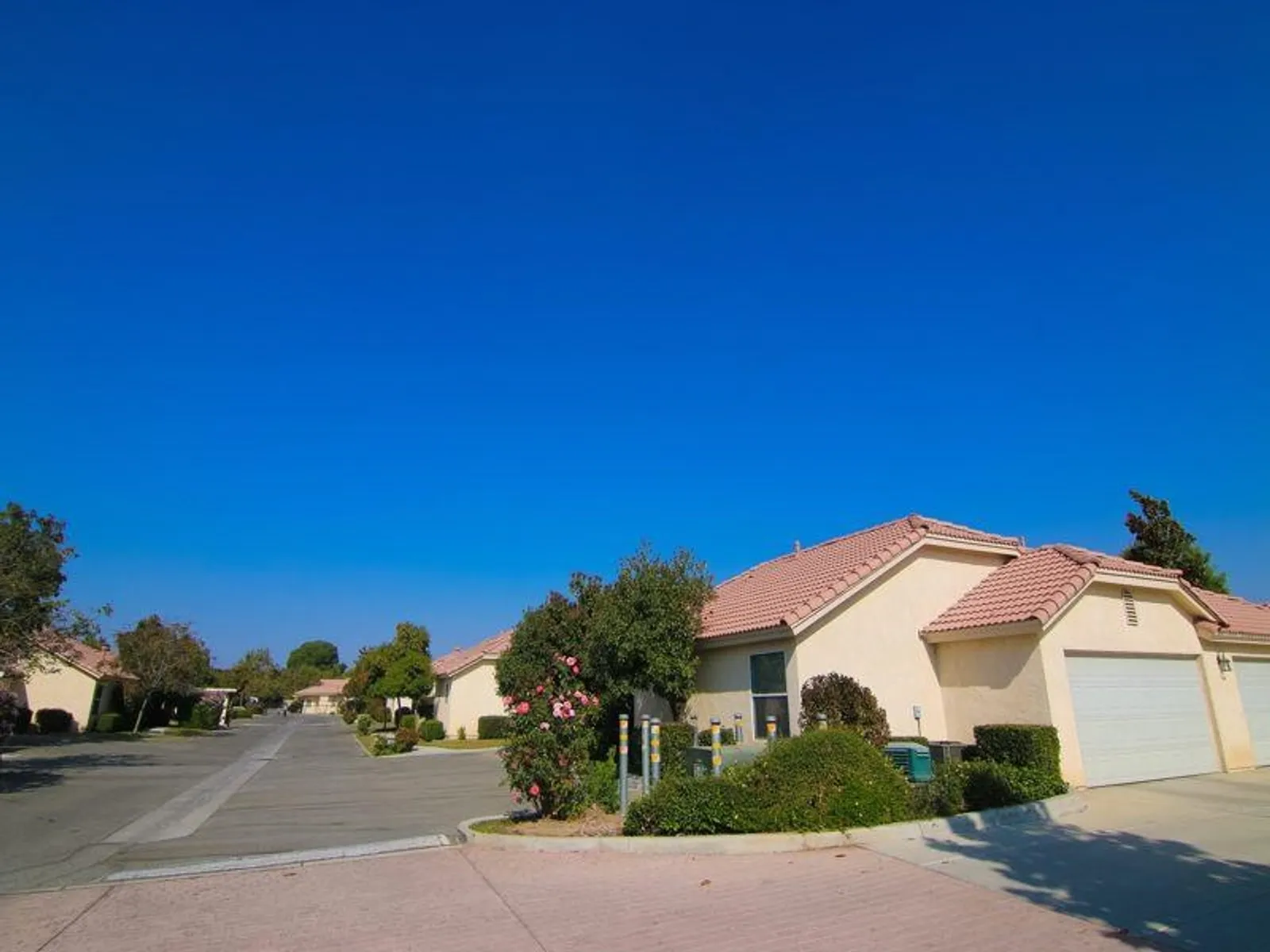 10720 Brimhall Rd. 10