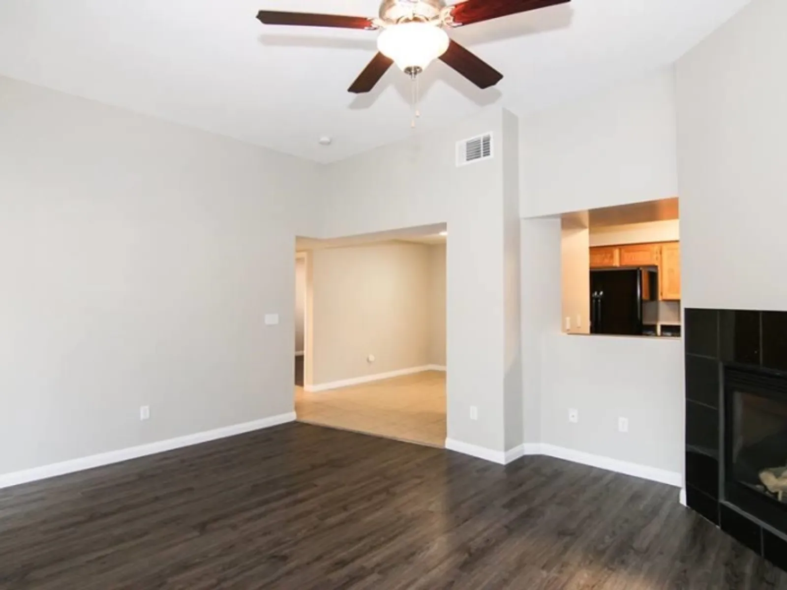 10720 Brimhall Rd. 19