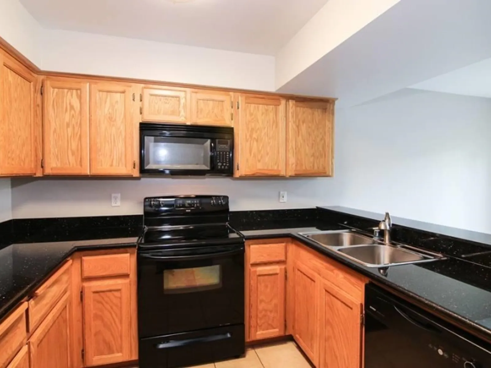 10720 Brimhall Rd. 22