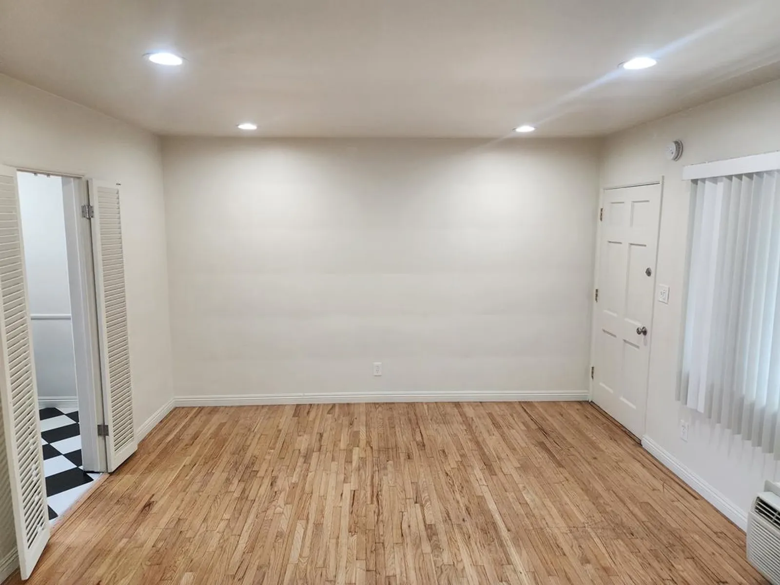 6326 Coldwater Cyn 3