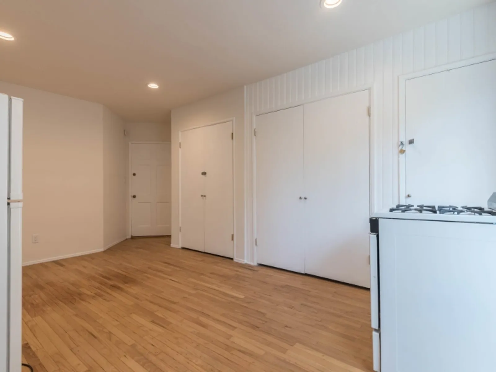 6326 Coldwater Cyn 2
