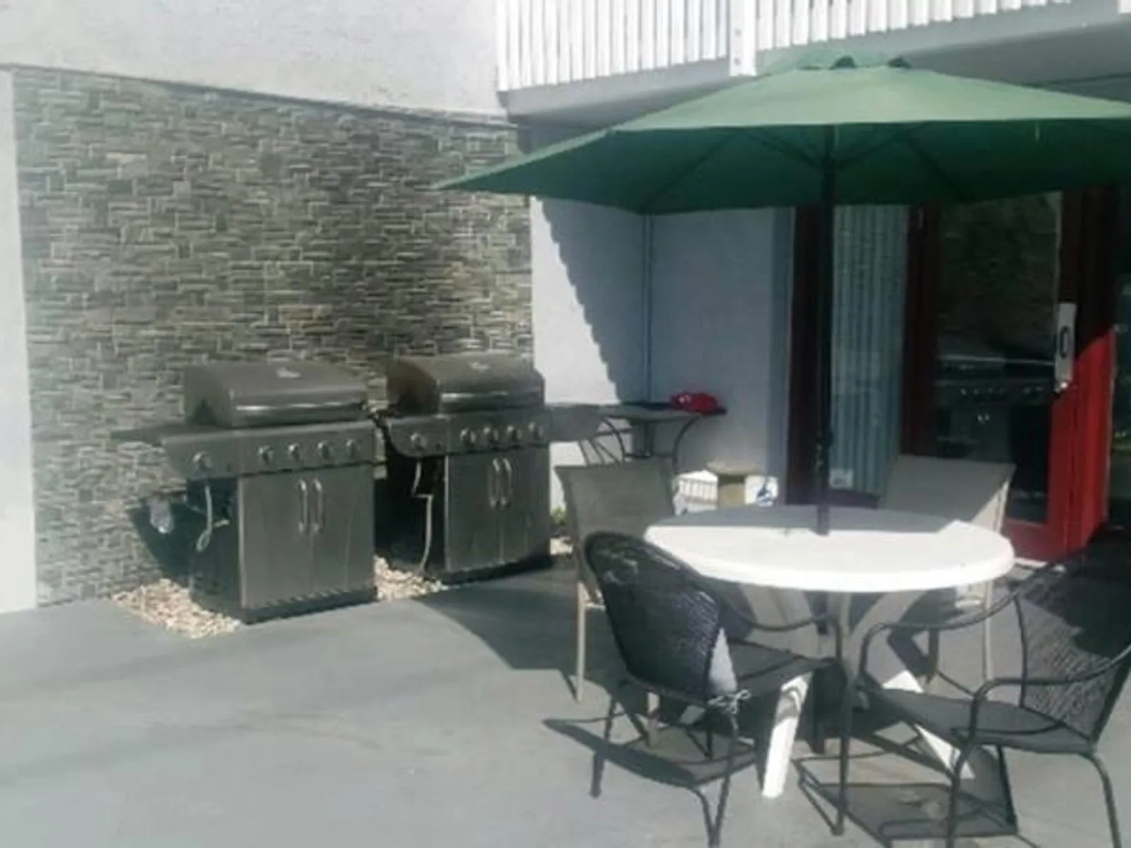 379 Newport Avenue 11