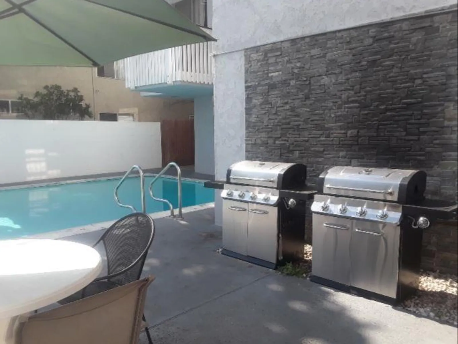 379 Newport Avenue 18