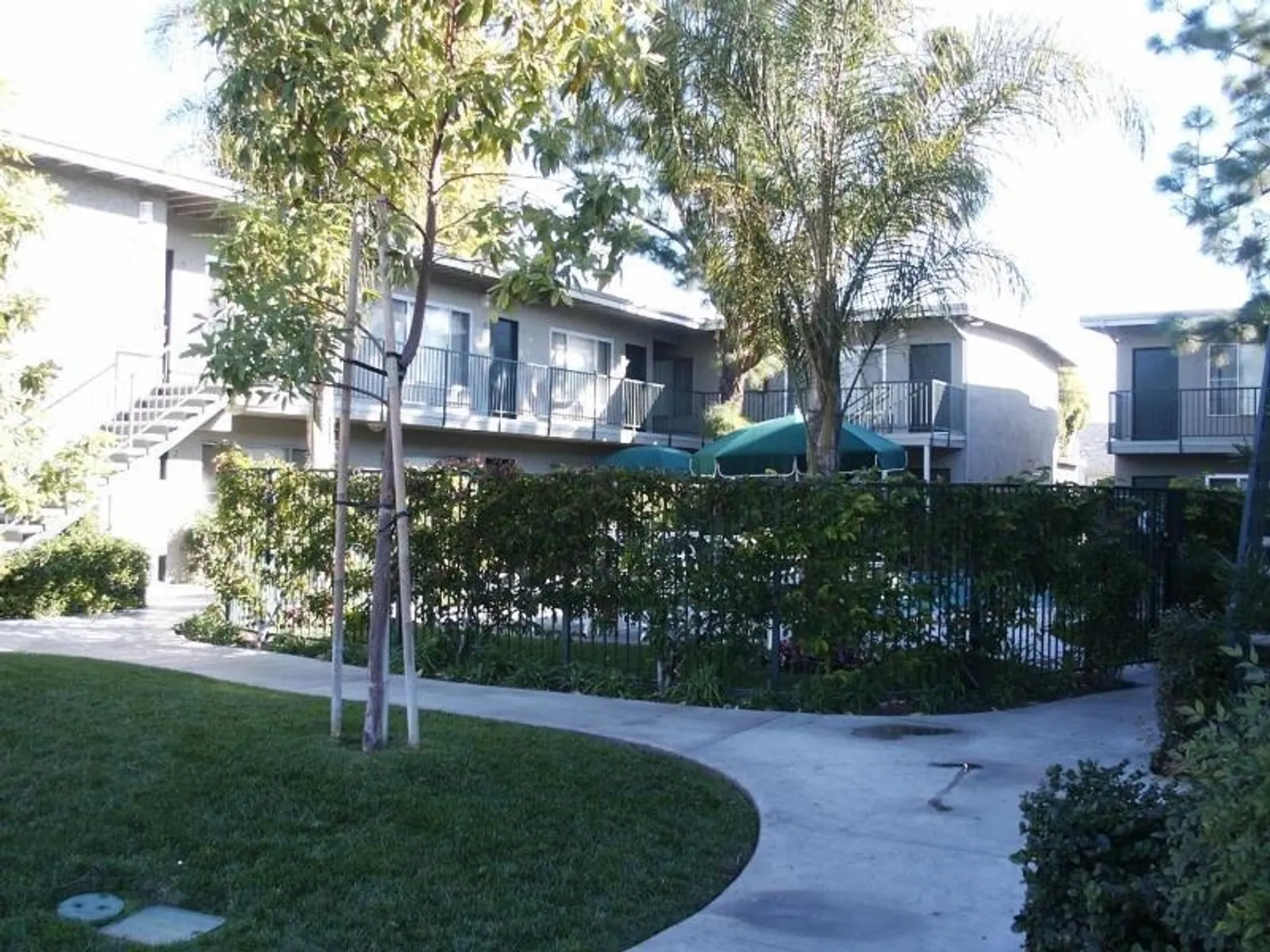 13210 Woodruff Ave 2