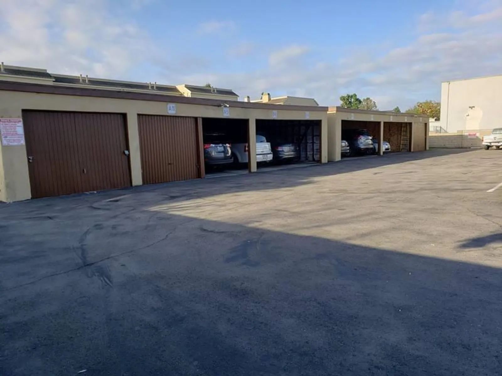 291 Avocado St. 5