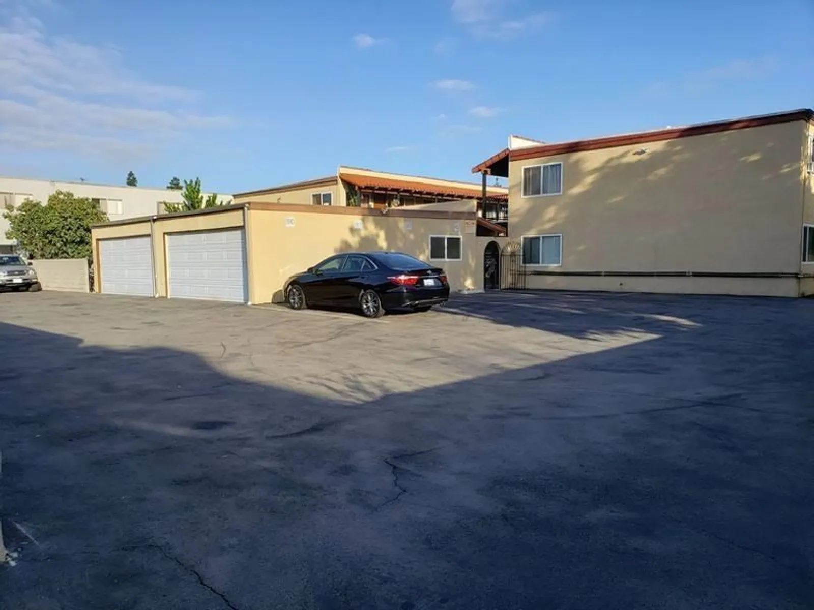 291 Avocado St. 7
