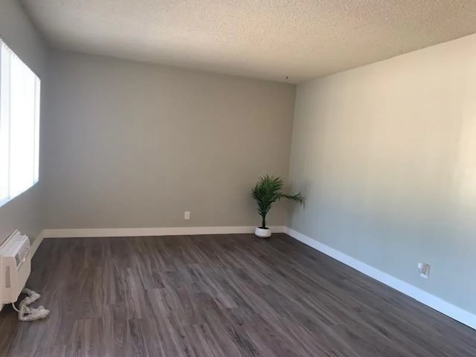 1755 Malvern - 5
