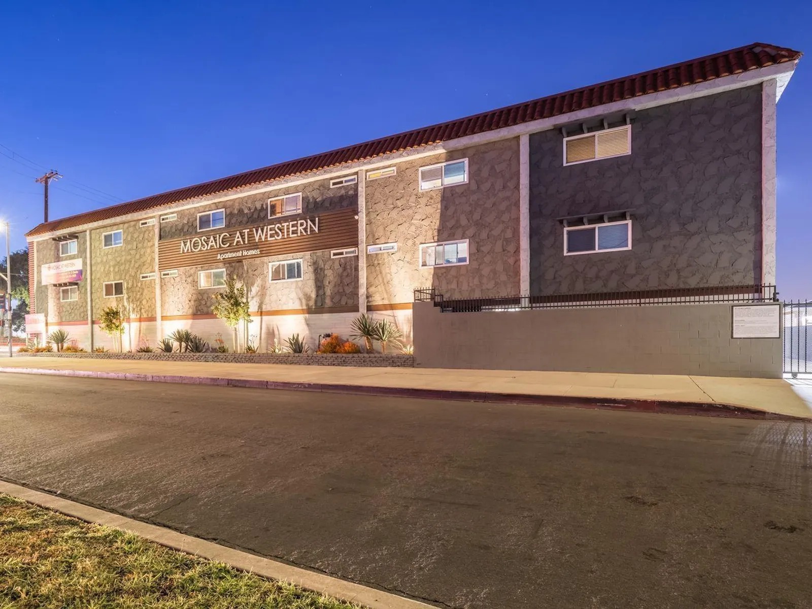 21240 S. Western Ave 4