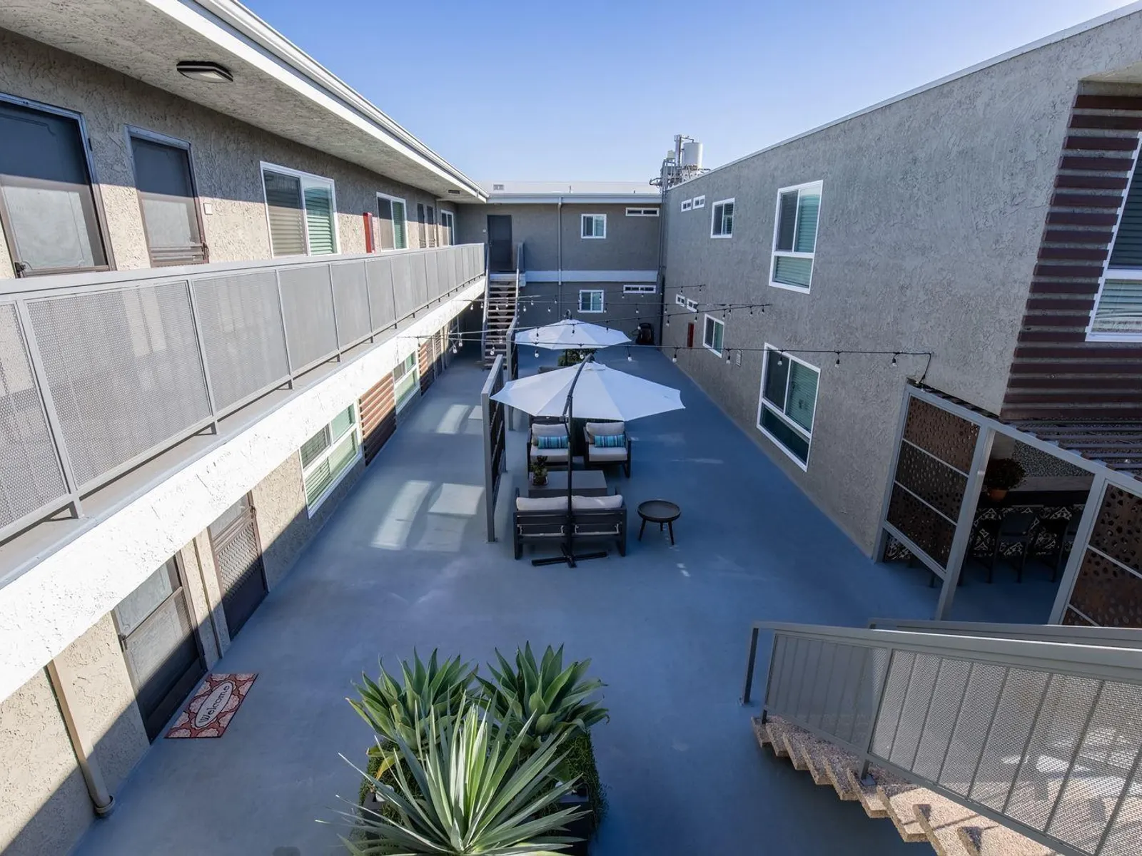 21240 S. Western Ave 26