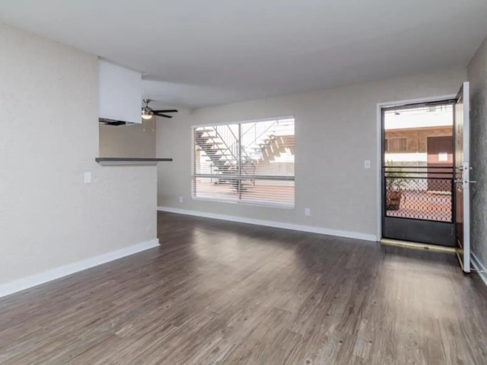21240 S. Western Ave 37