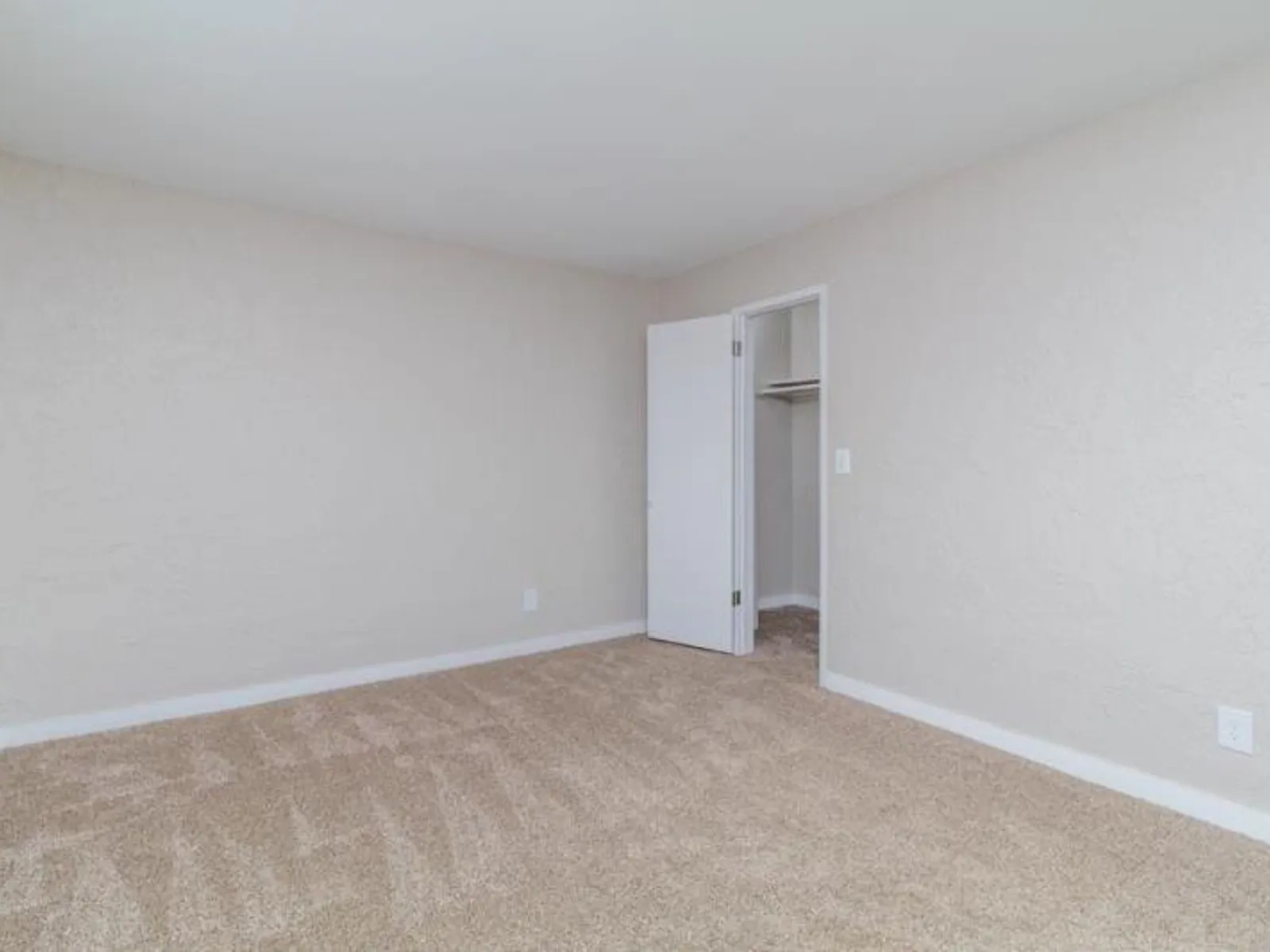 21240 S. Western Ave 47