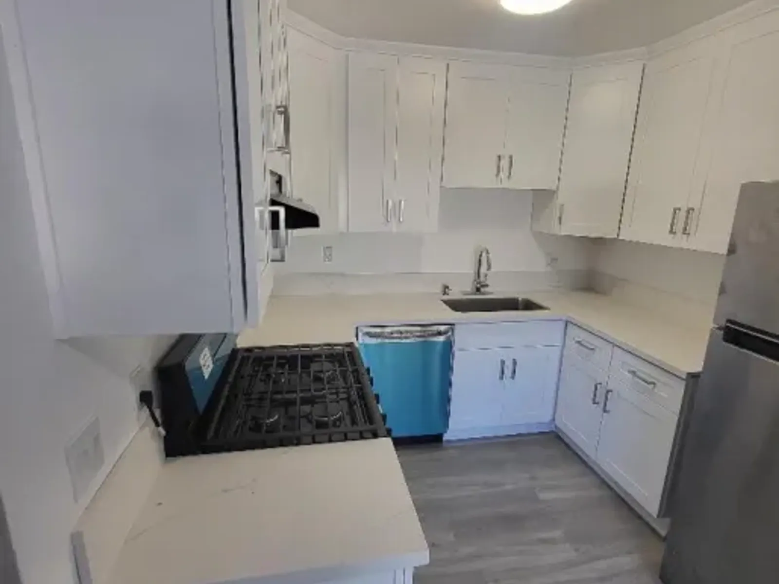 Apartment photo for 4181 Duquesne Ave, photo 2