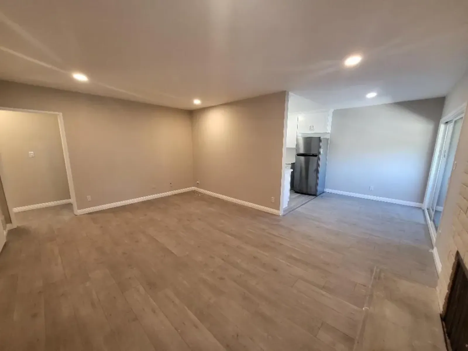 Property photo for 4181 Duquesne Ave, photo 3