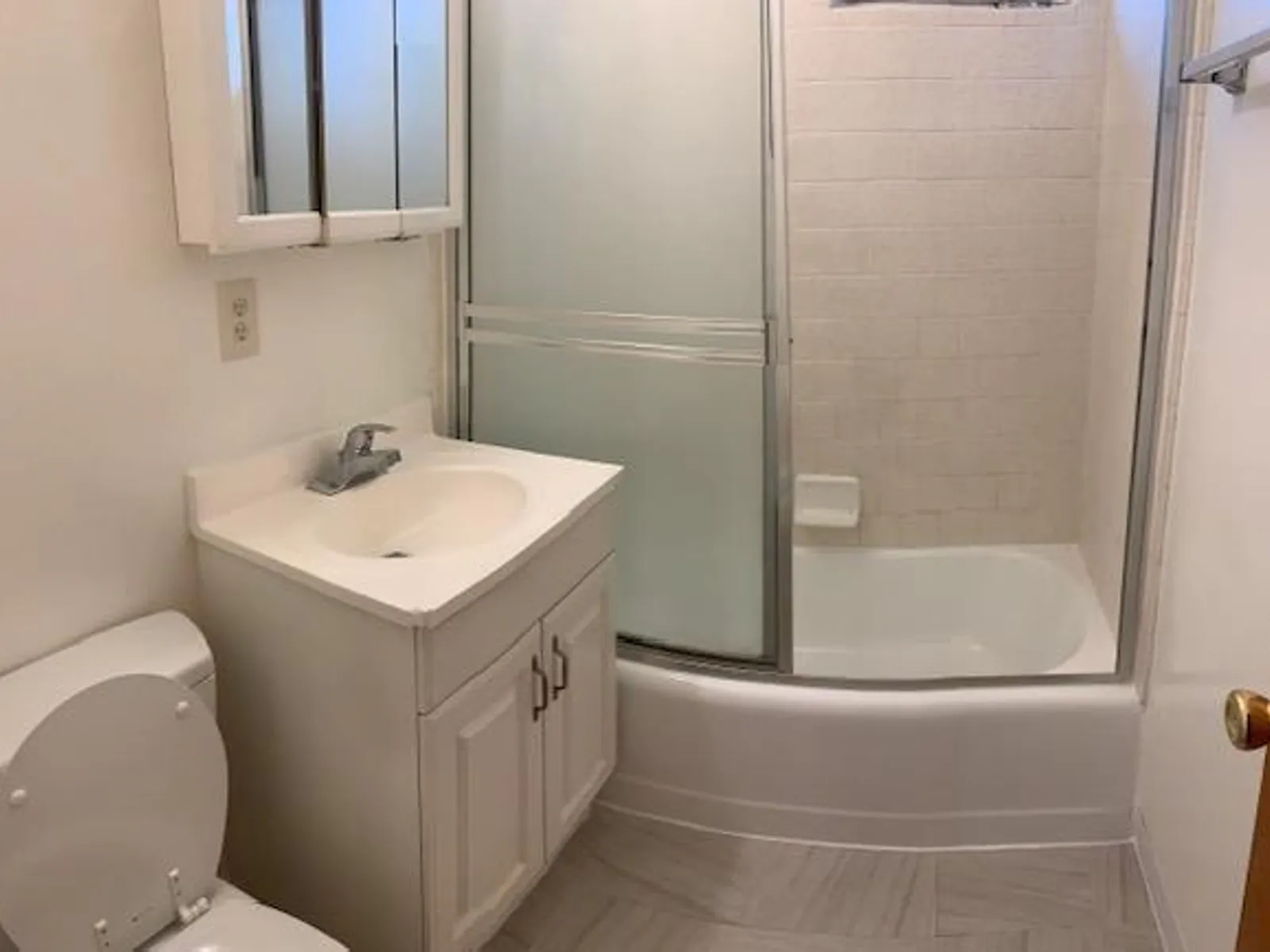 16711 Civic Center Dr - 5