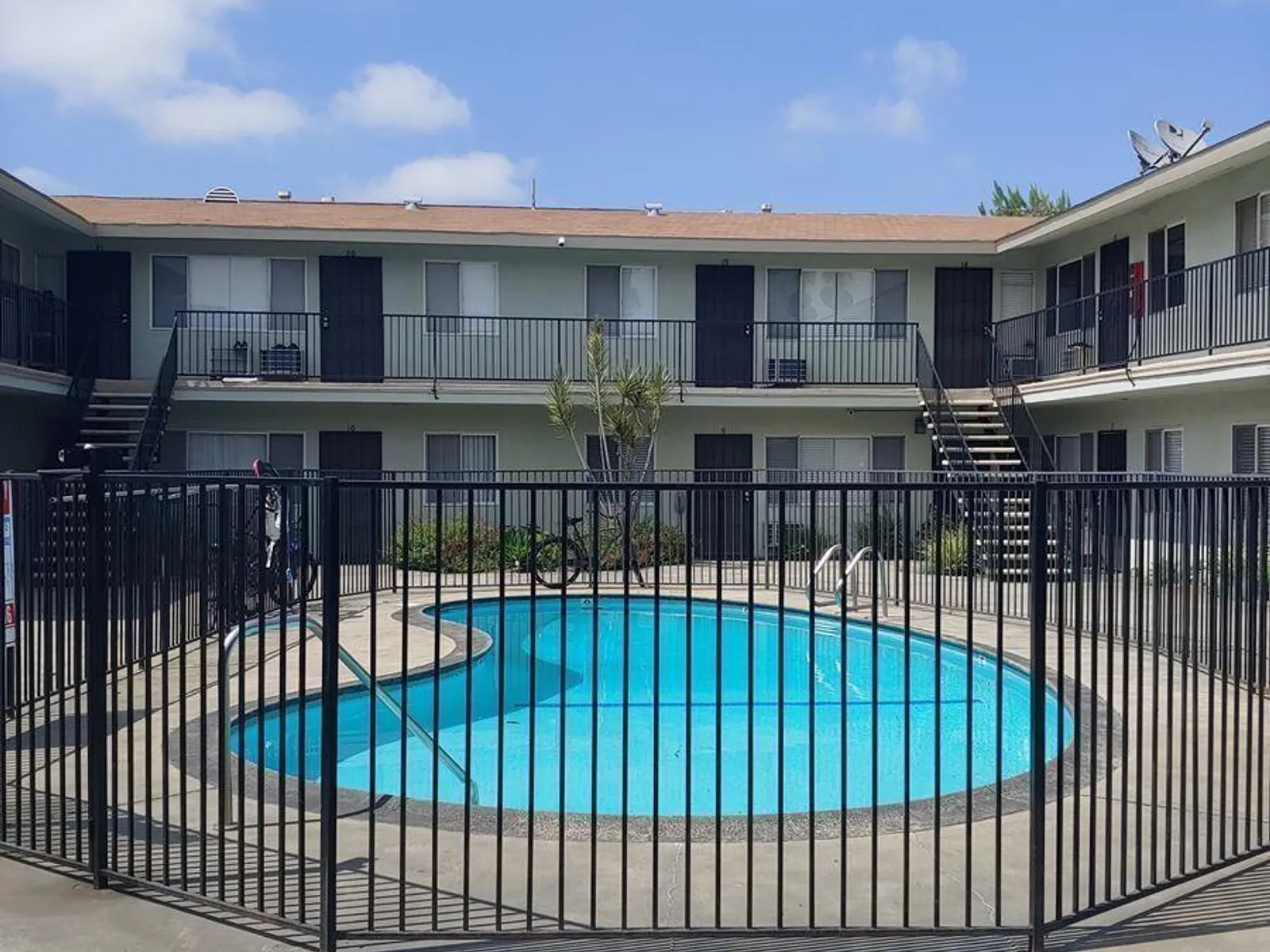 12245 Alondra Blvd 11