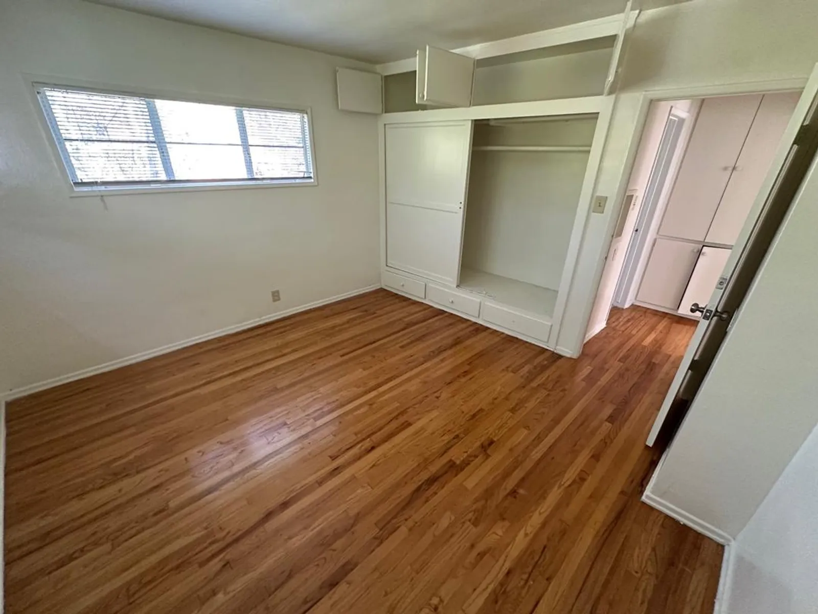 1214 South Orange Grove Ave - 5