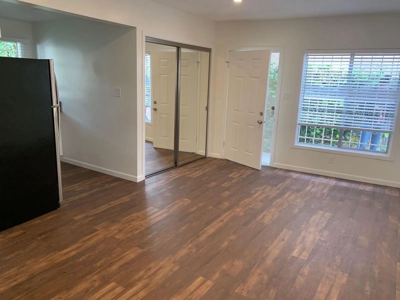 1214 South Orange Grove Ave - 4