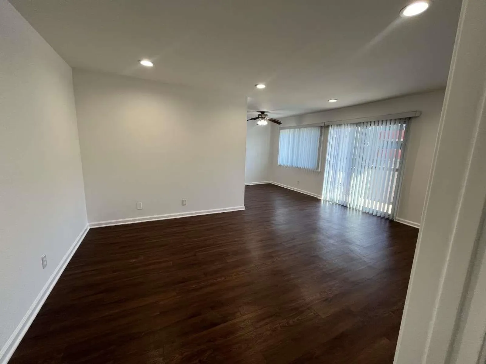 22035 Burbank Blvd 17