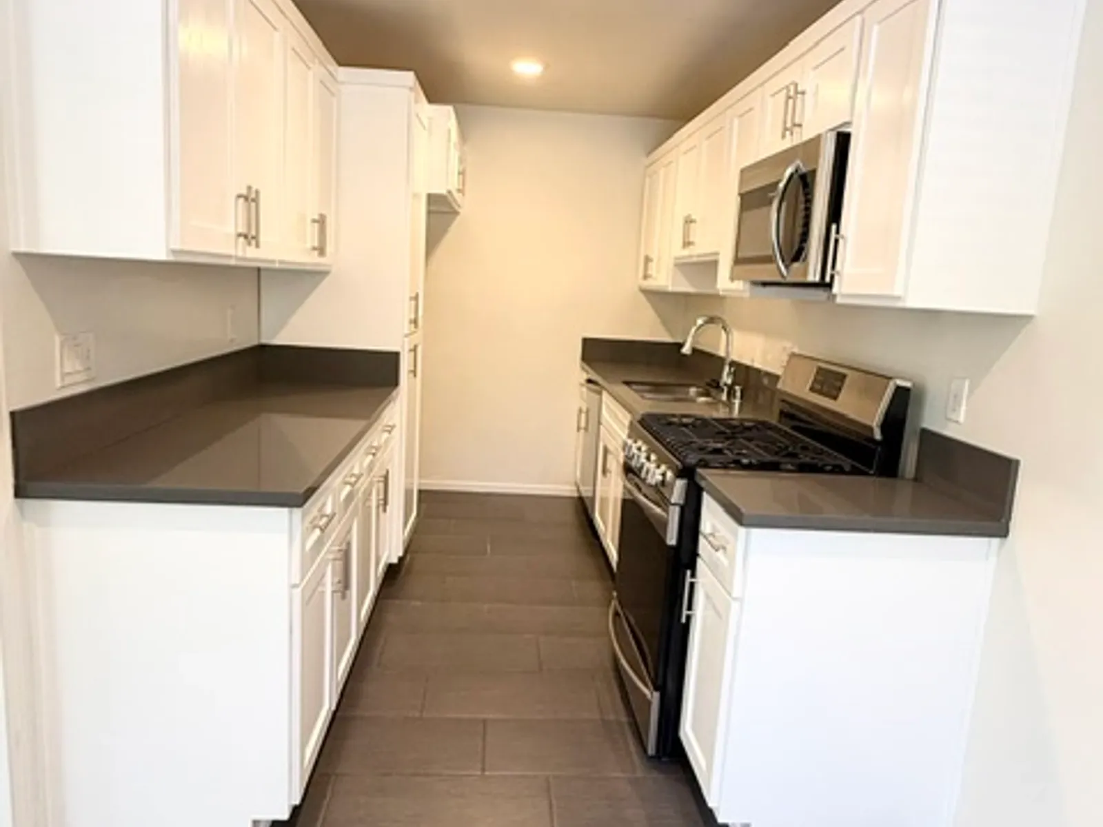 125 Cherry Ave 1
