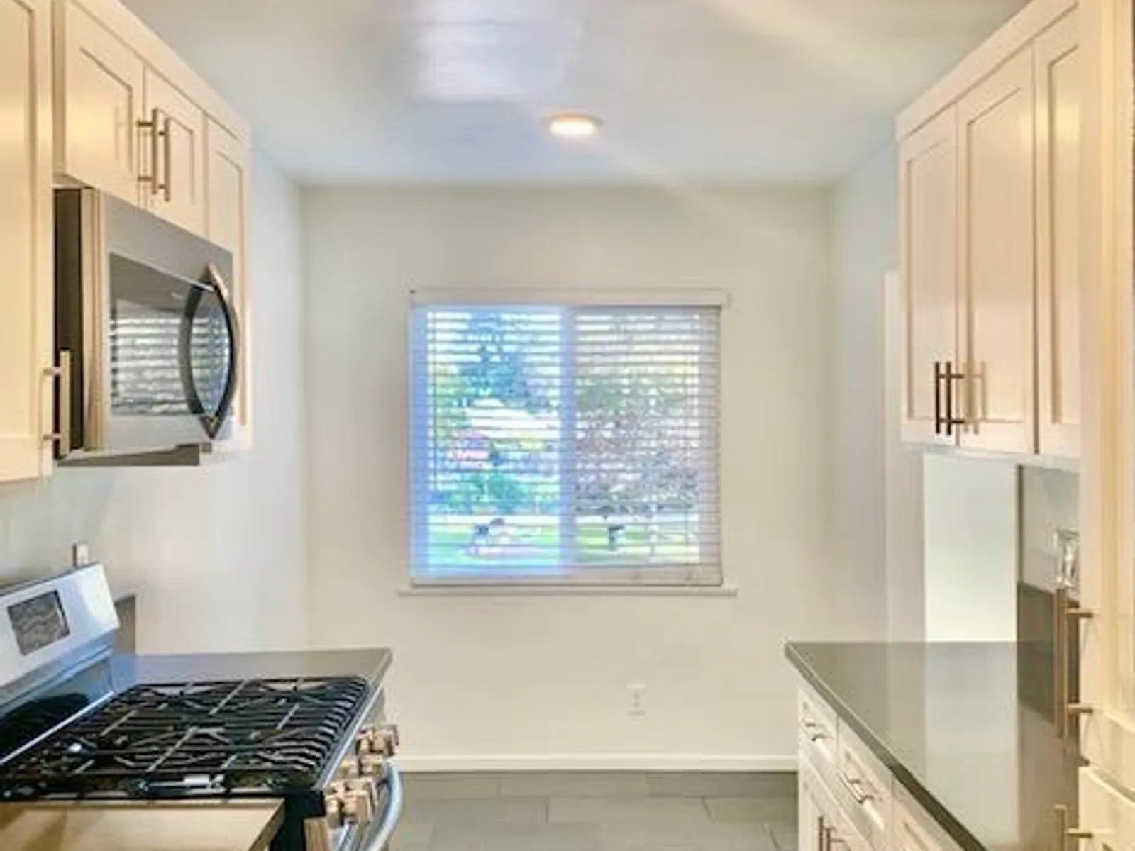 125 Cherry Ave 2