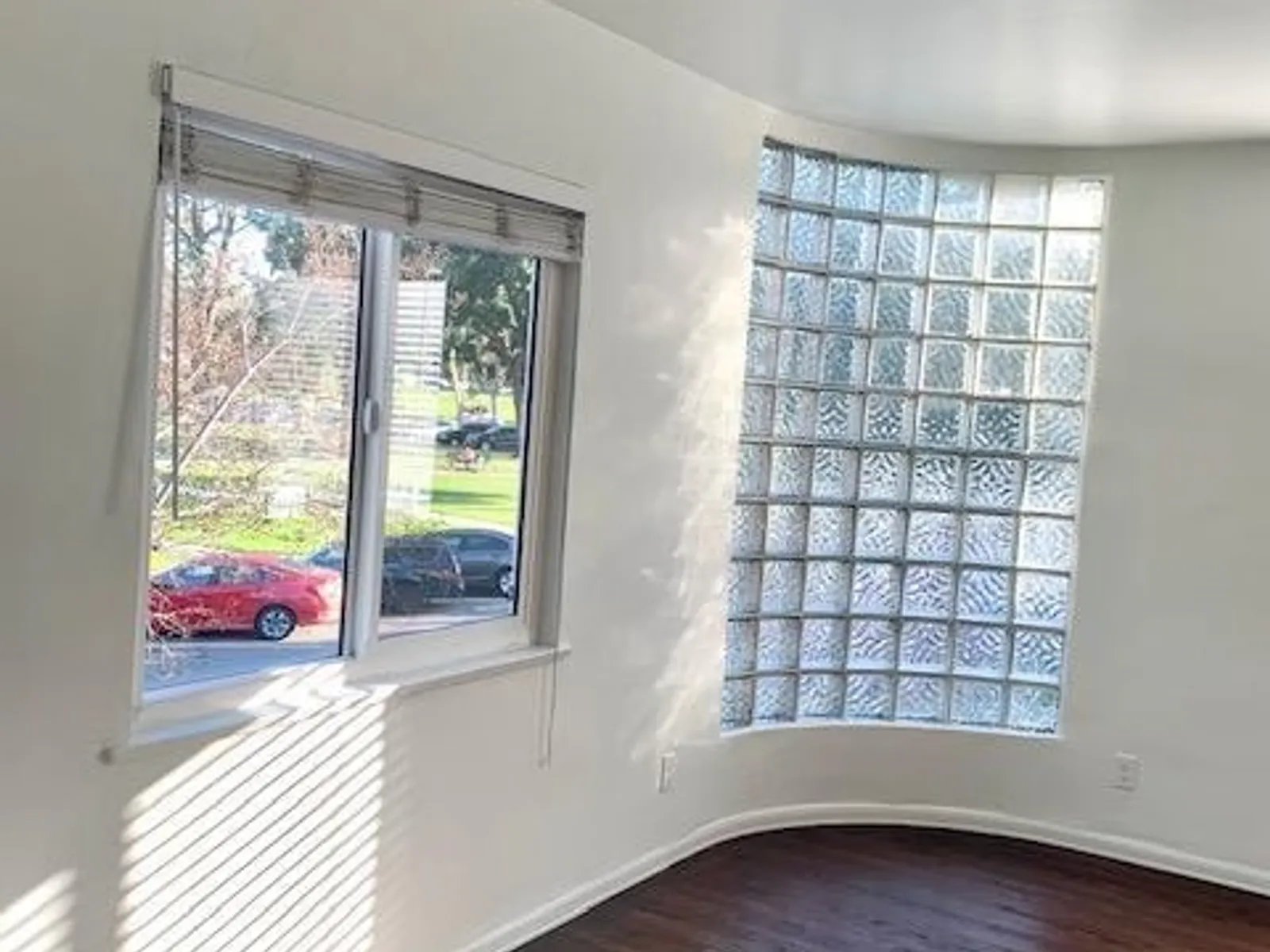 125 Cherry Ave 4