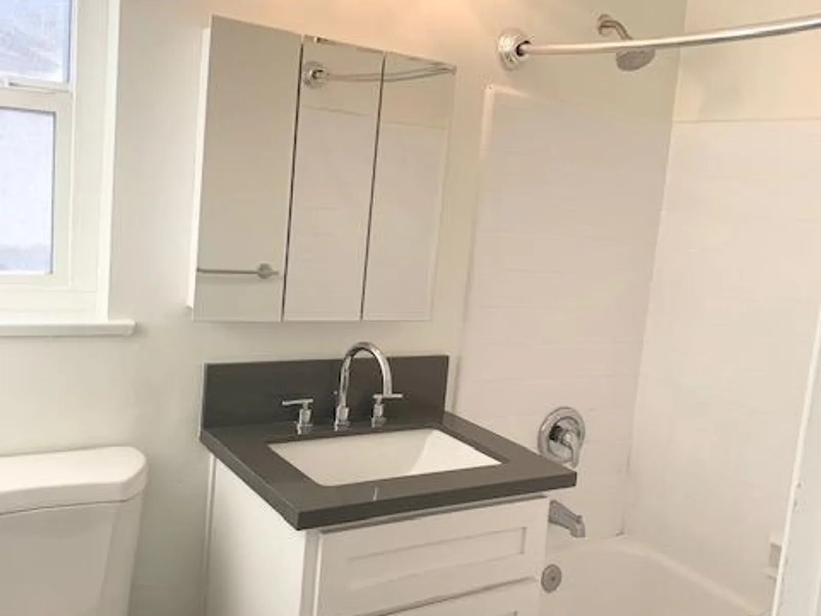 125 Cherry Ave 8
