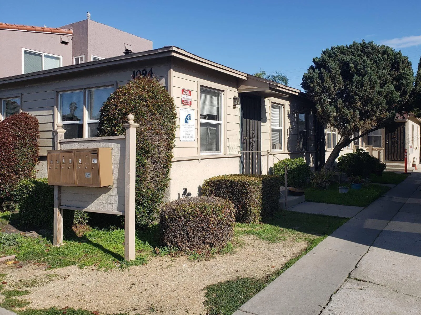 1094 Cherry Ave 10