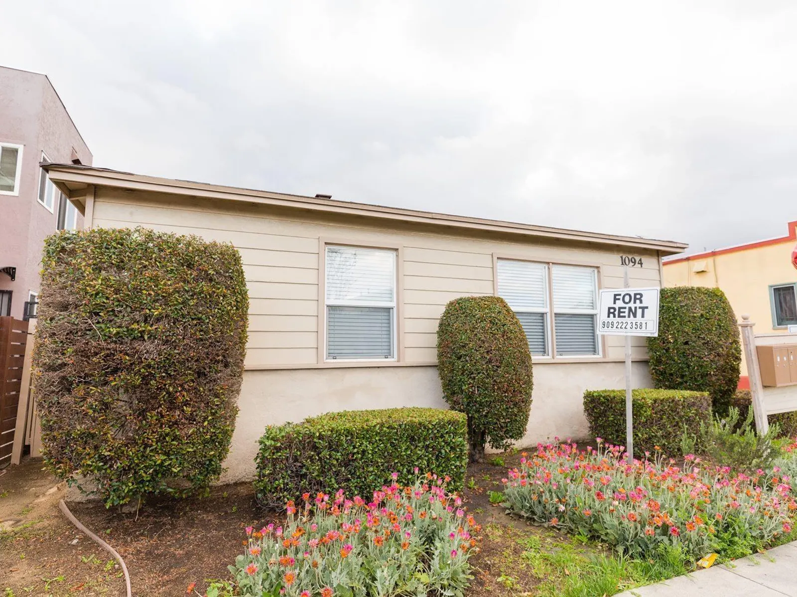 1094 Cherry Ave 13