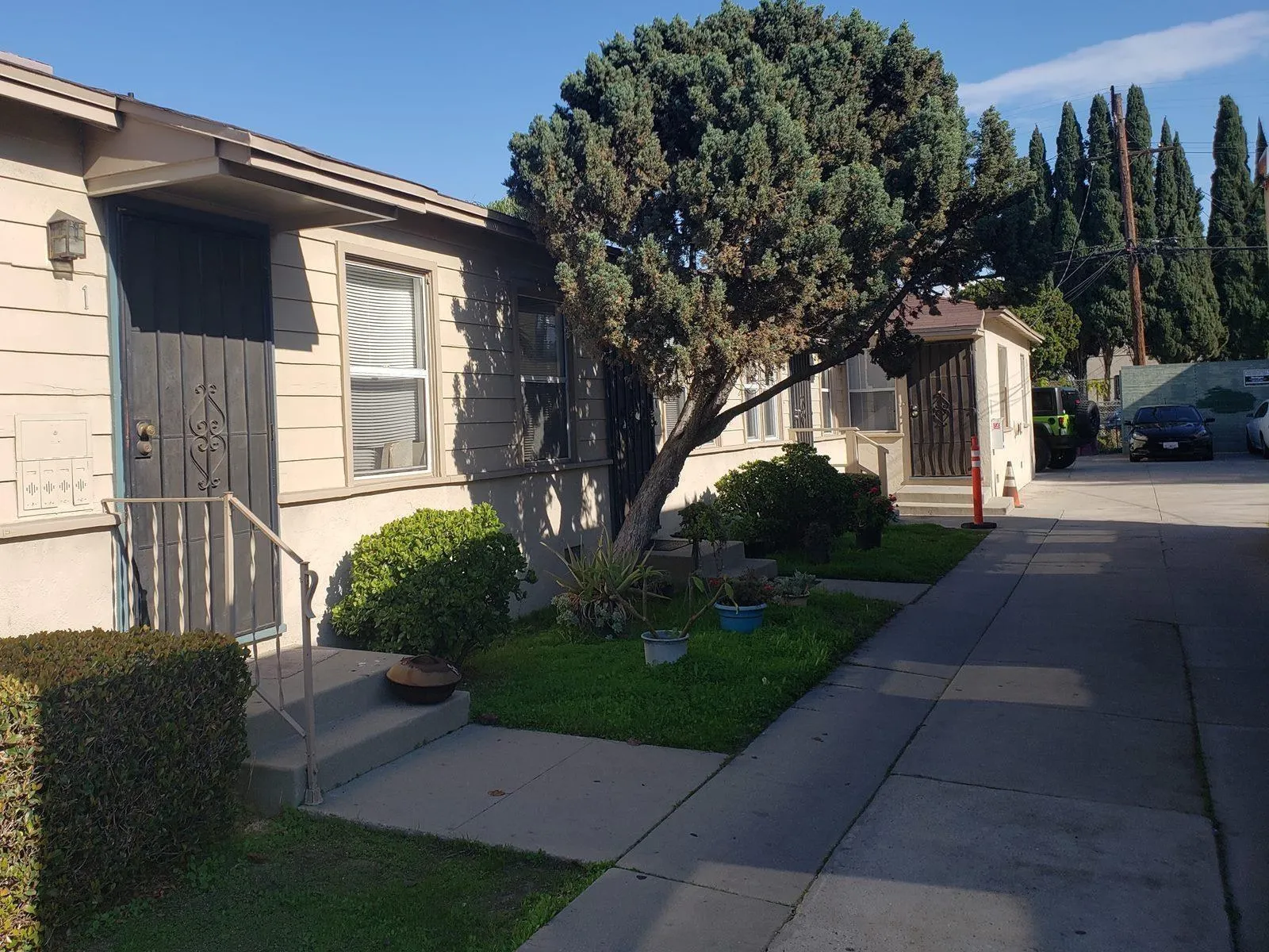 1094 Cherry Ave 16