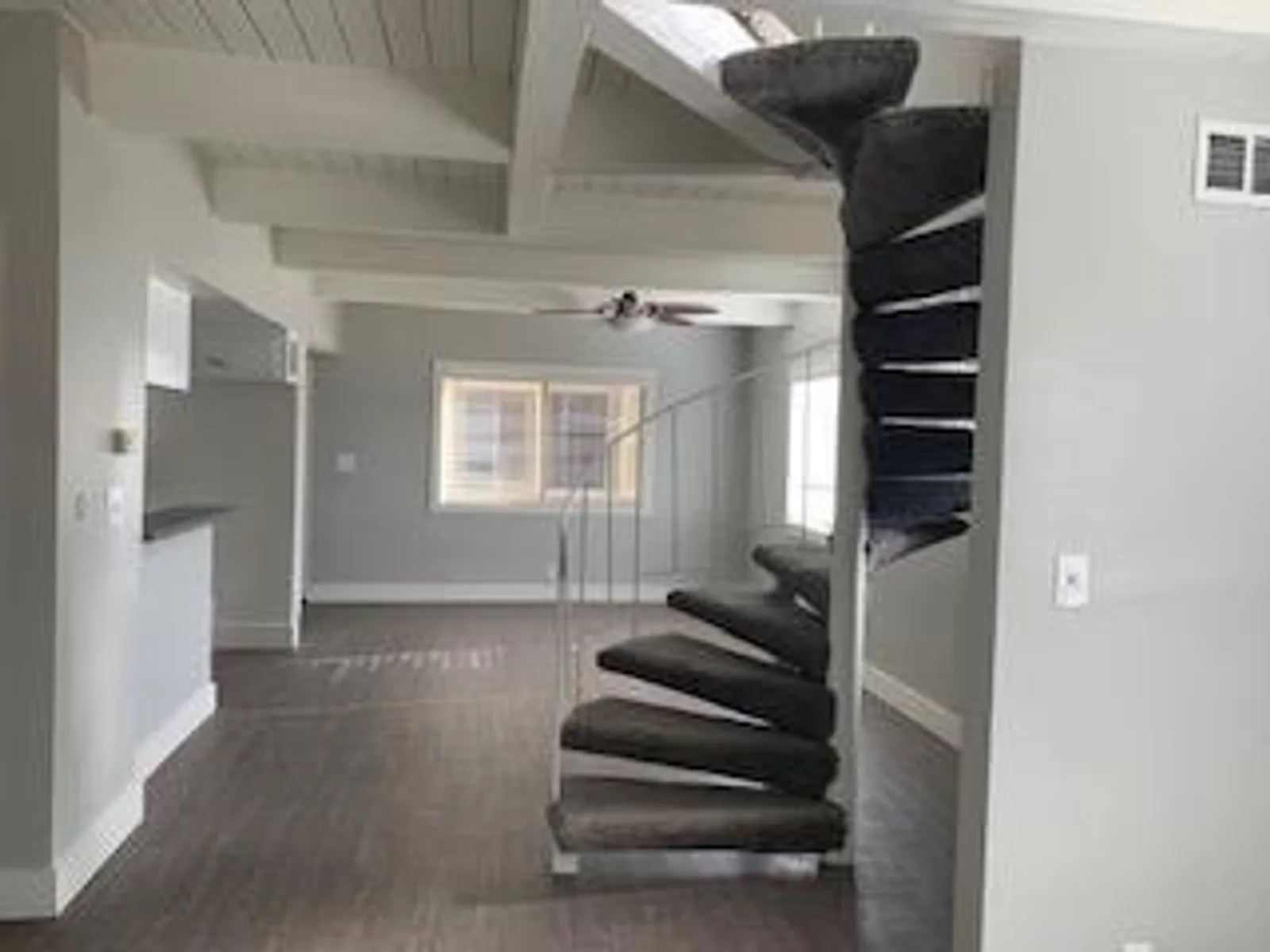 Apartment photo for 915 Paseo Grande - 4