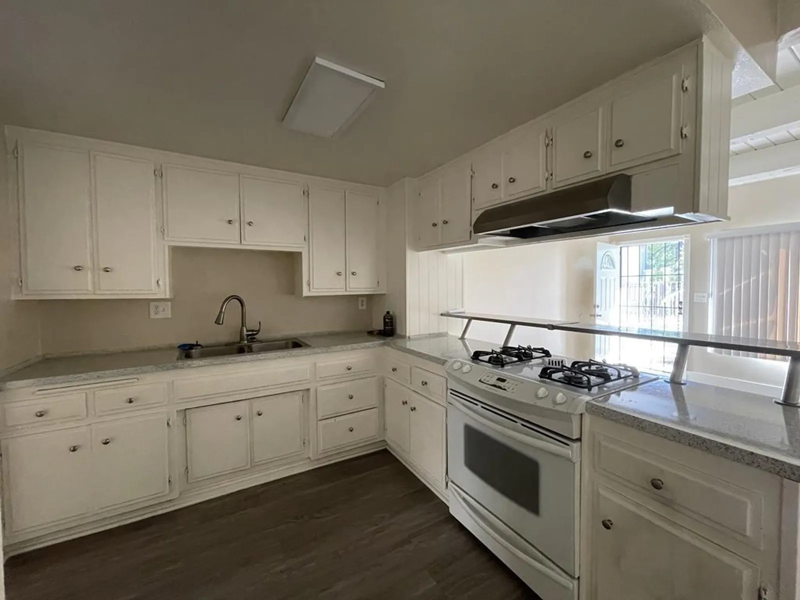 915 Paseo Grande 3