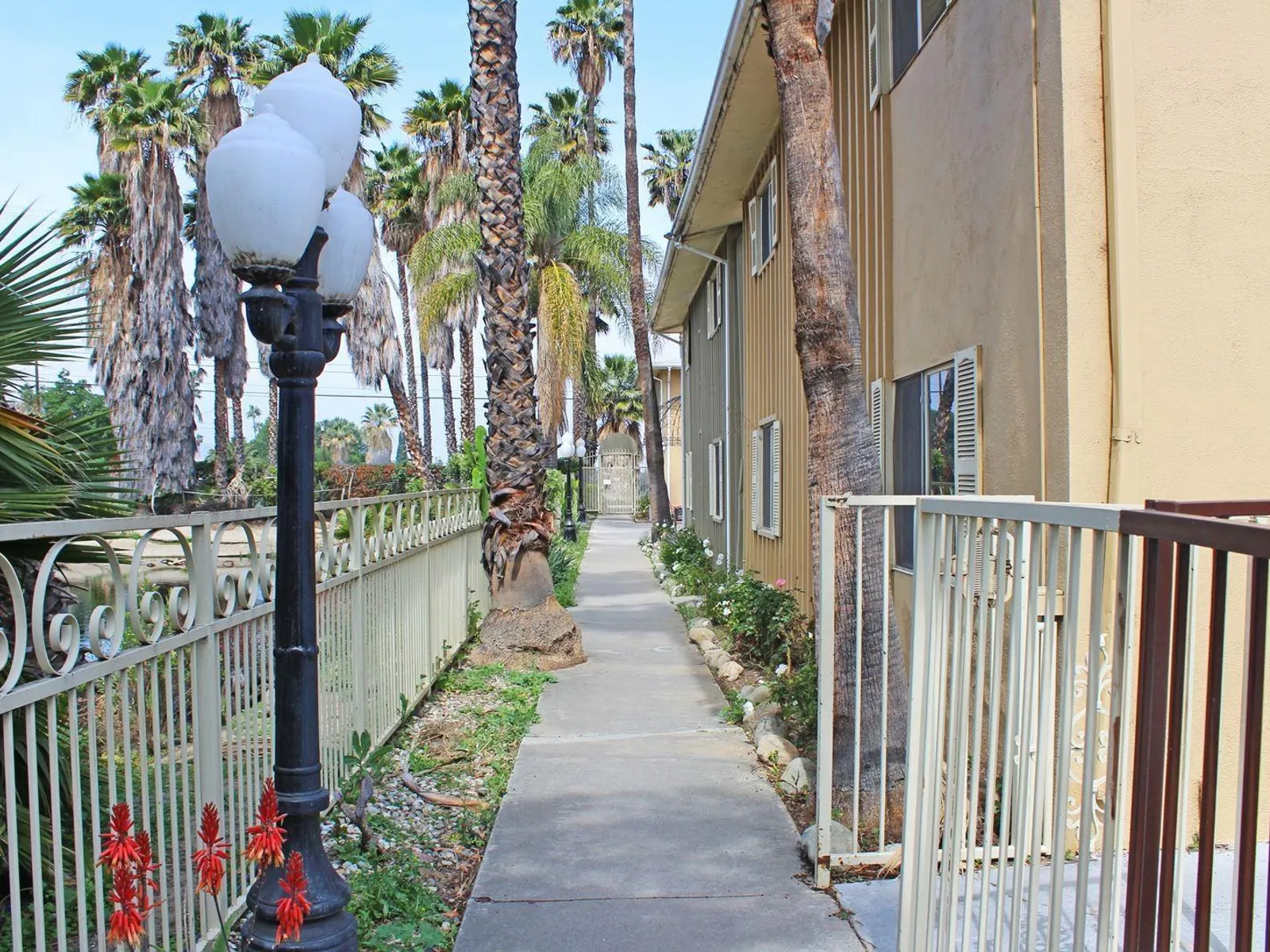 915 Paseo Grande 4