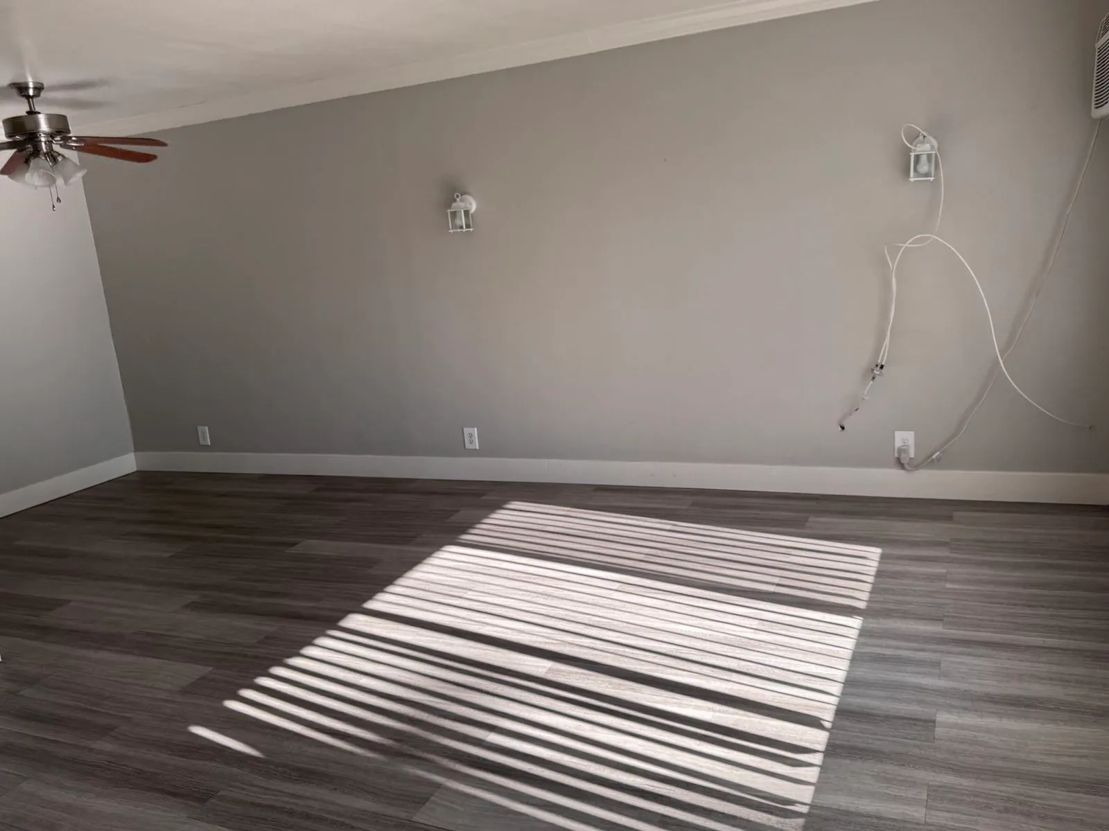 Apartment photo for 915 Paseo Grande, photo 2