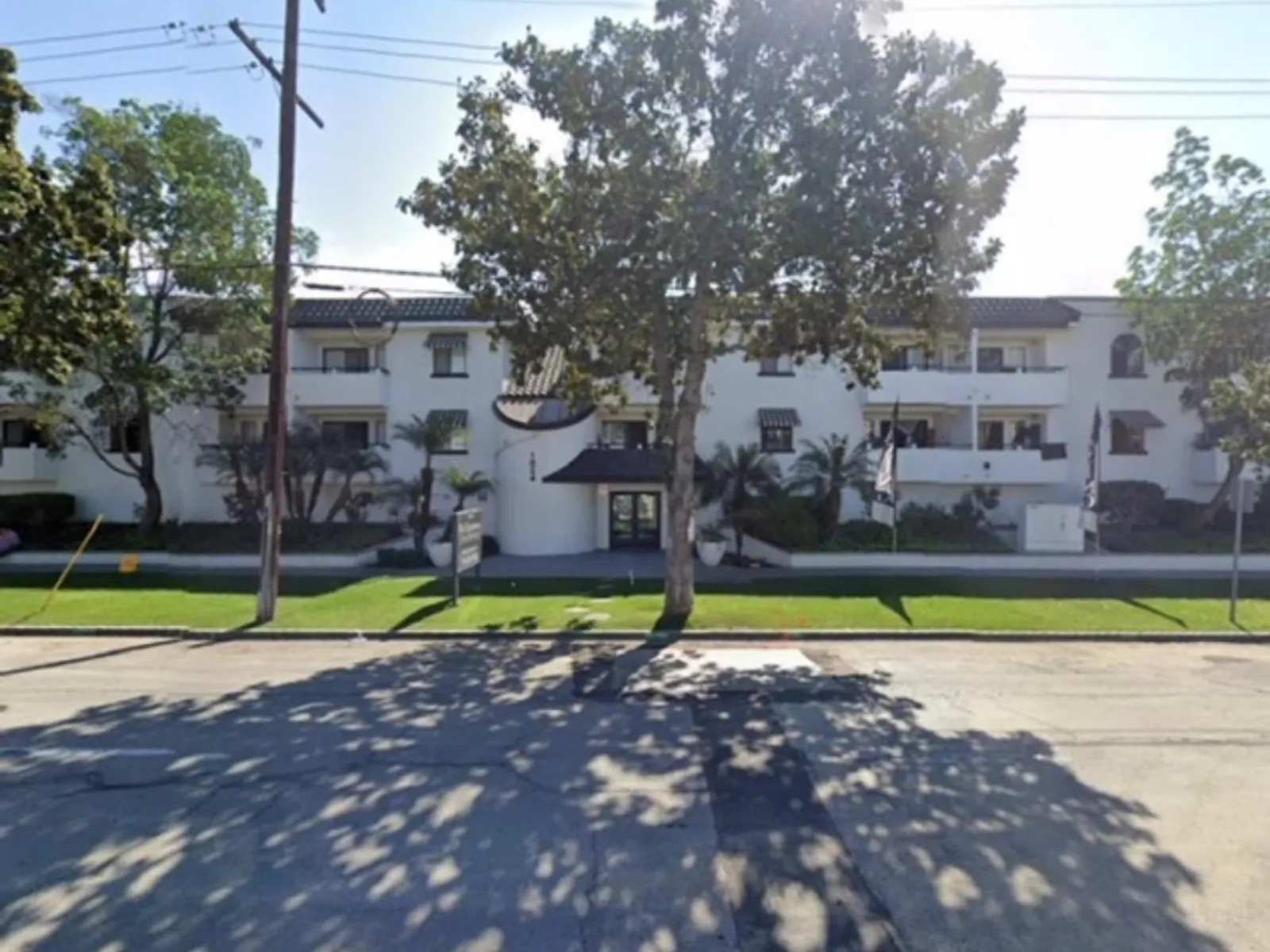 1054 W. Santa Ana Blvd 3