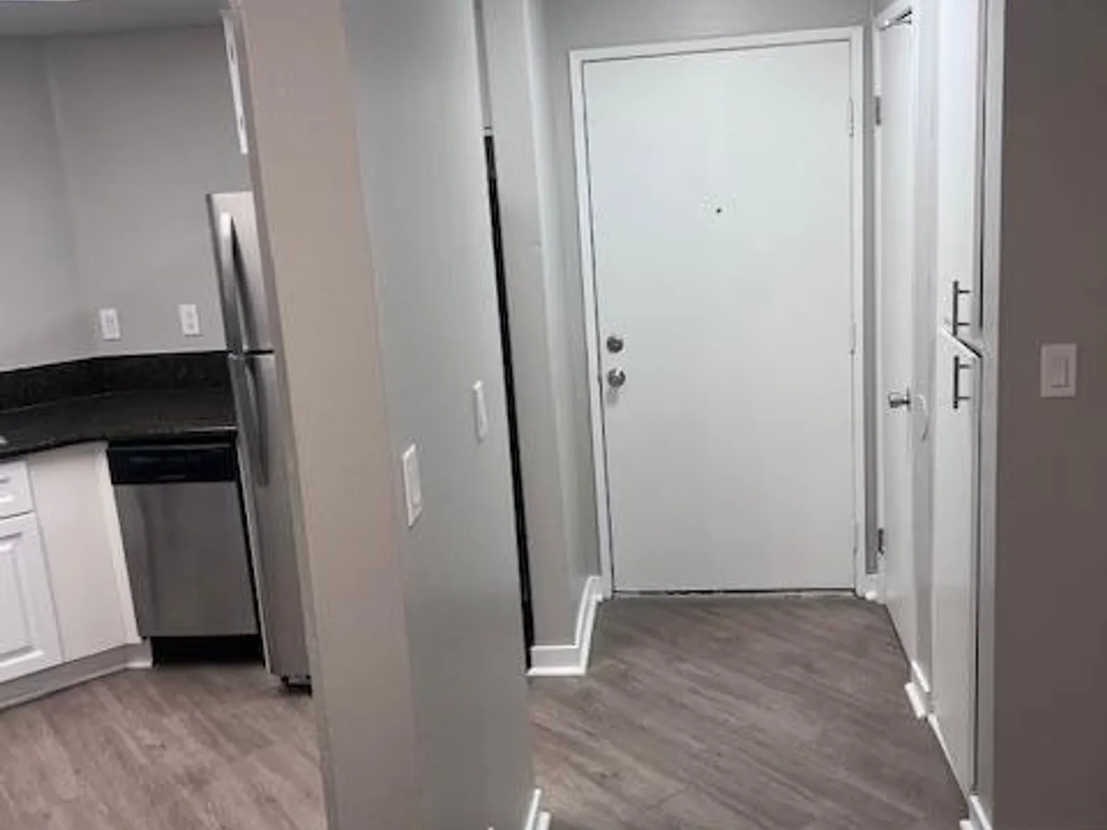 Apartment photo for 1054 W. Santa Ana Blvd - 4