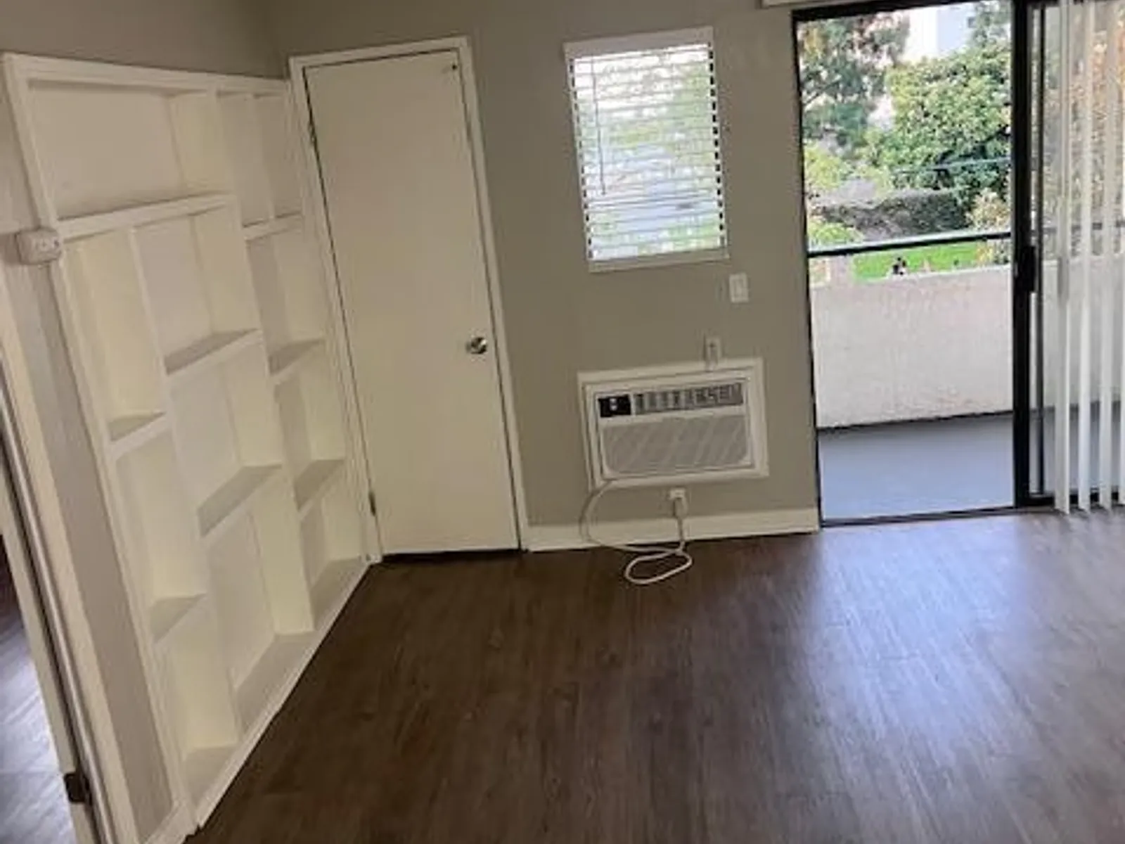 Apartment photo for 1054 W. Santa Ana Blvd - 5
