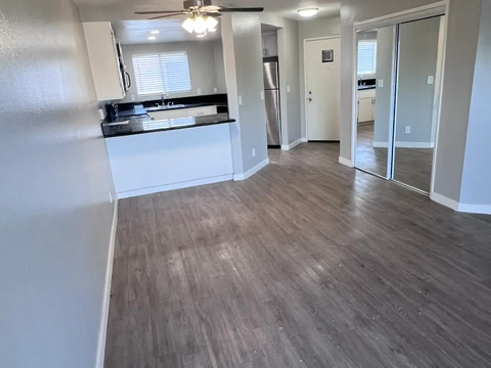 1054 W. Santa Ana Blvd - 5