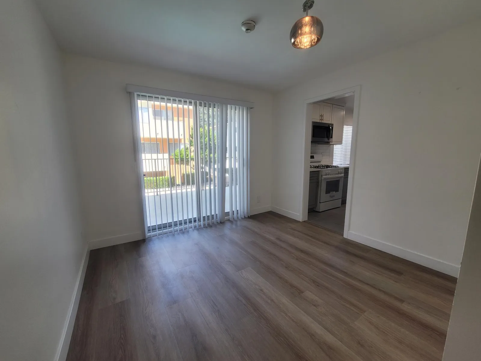 9646 Lucerne Ave - 4