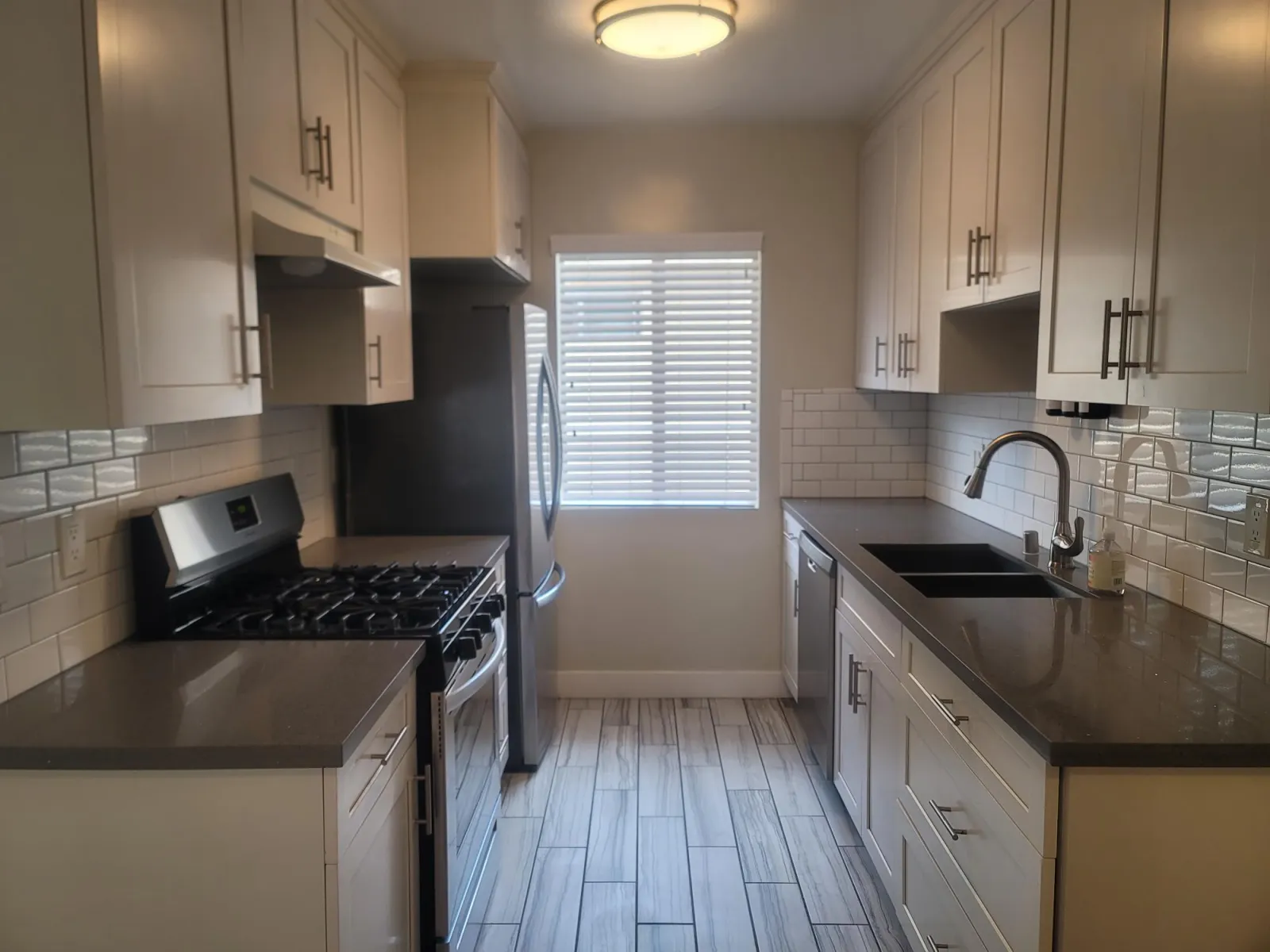 Apartment photo for 9646 Lucerne Ave, photo 1