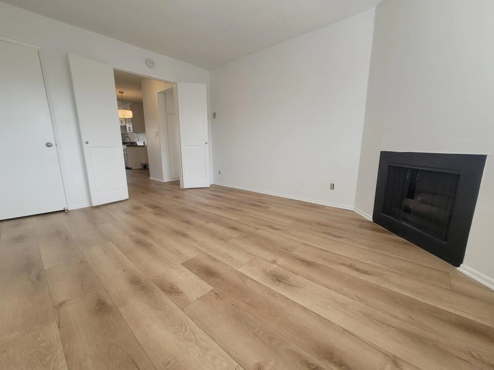 9646 Lucerne Ave - 6