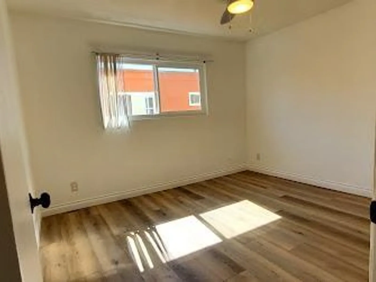 2346 W. 18th St 7
