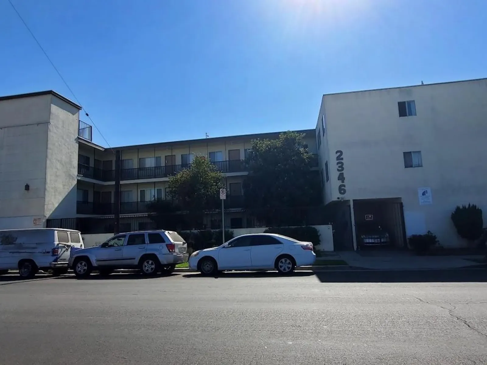 2346 W. 18th St 12