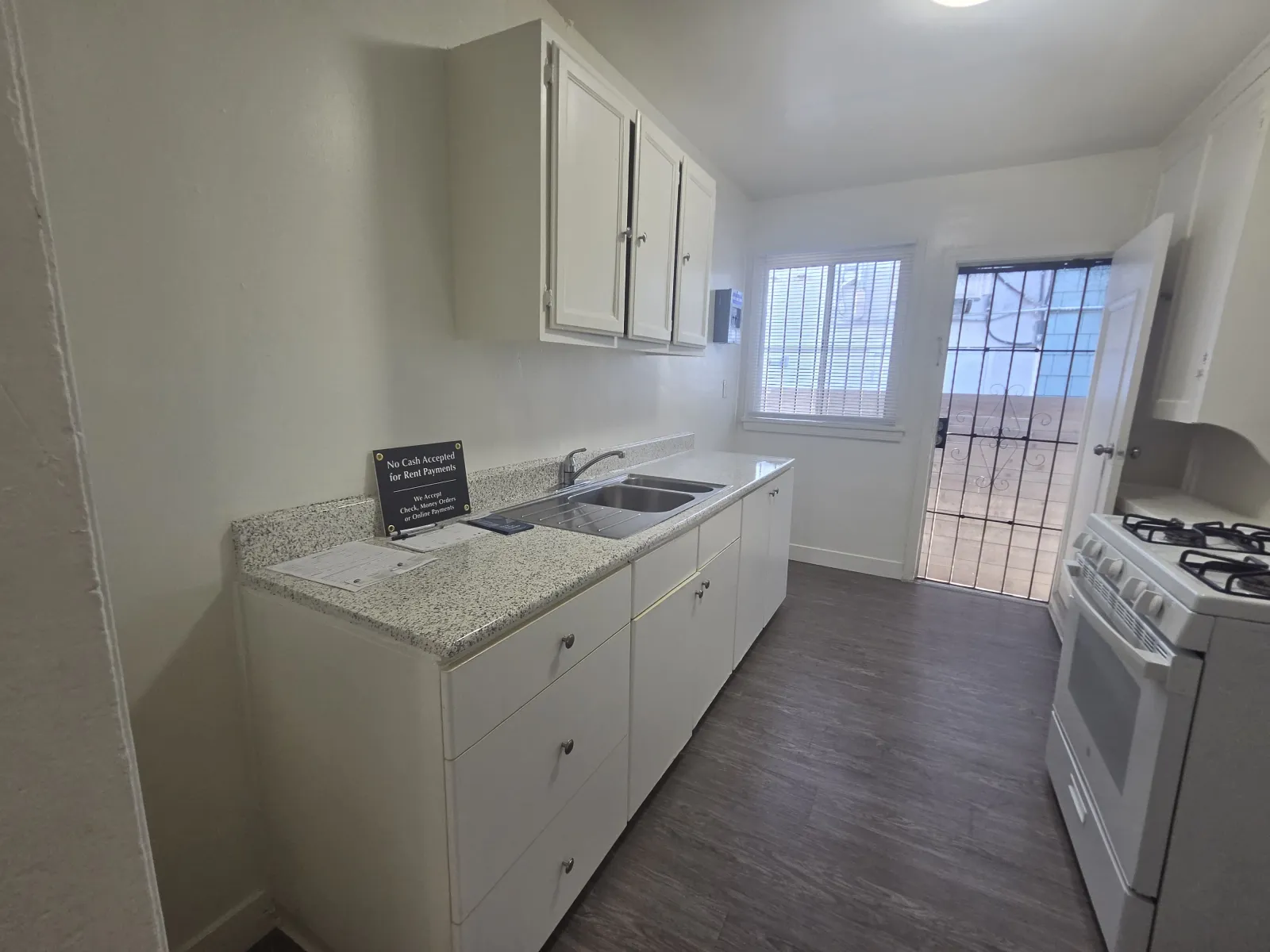 2360 W. 18th St 3