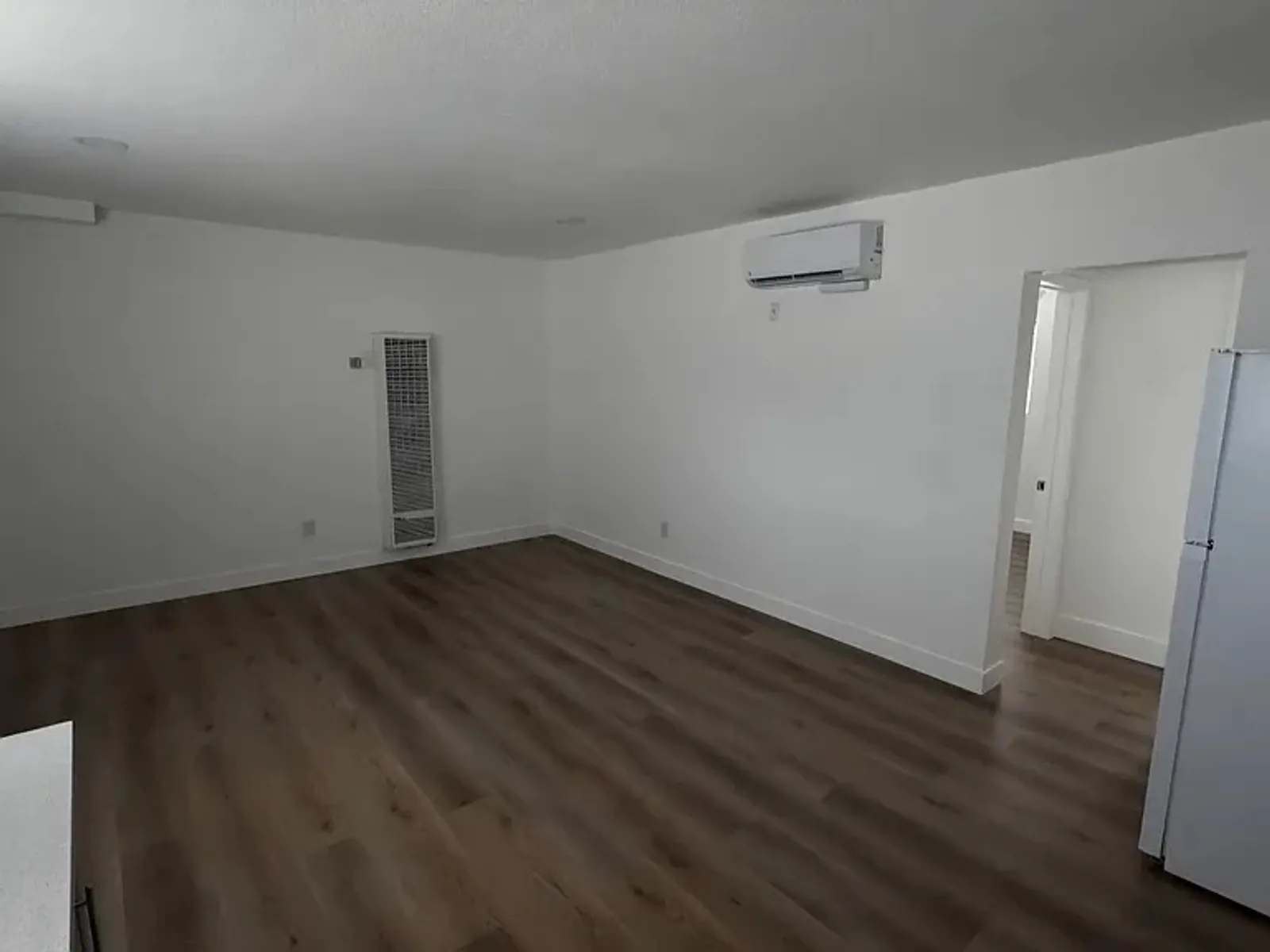 Apartment photo for 129-151 Guinida Ave, photo 3