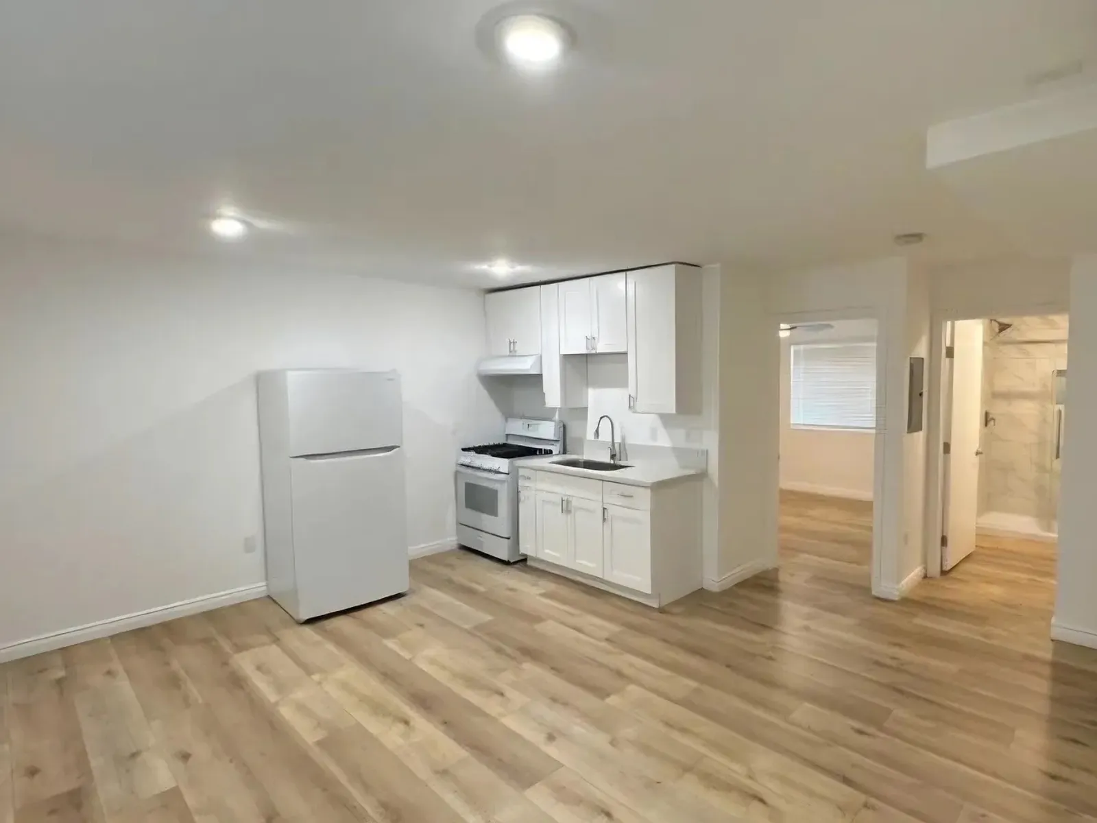 Apartment photo for 129-151 Guinida Ave - 5