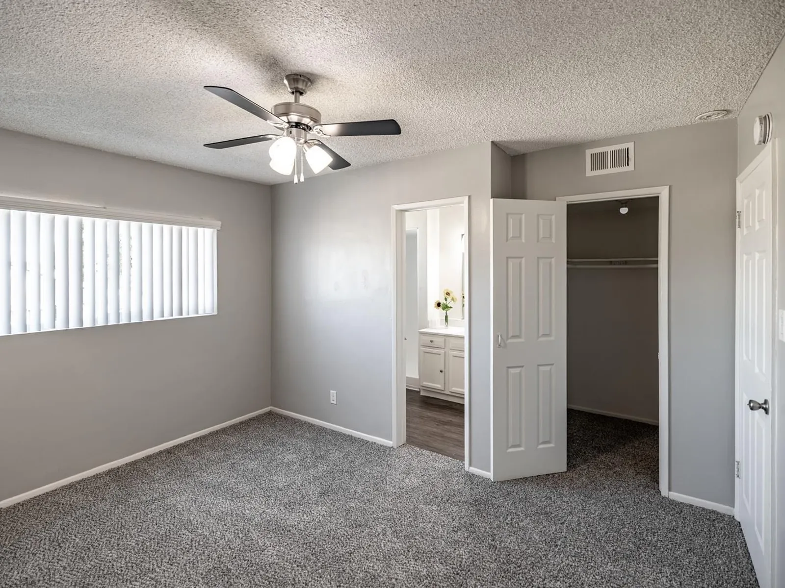 15357 Bellflower Blvd 11