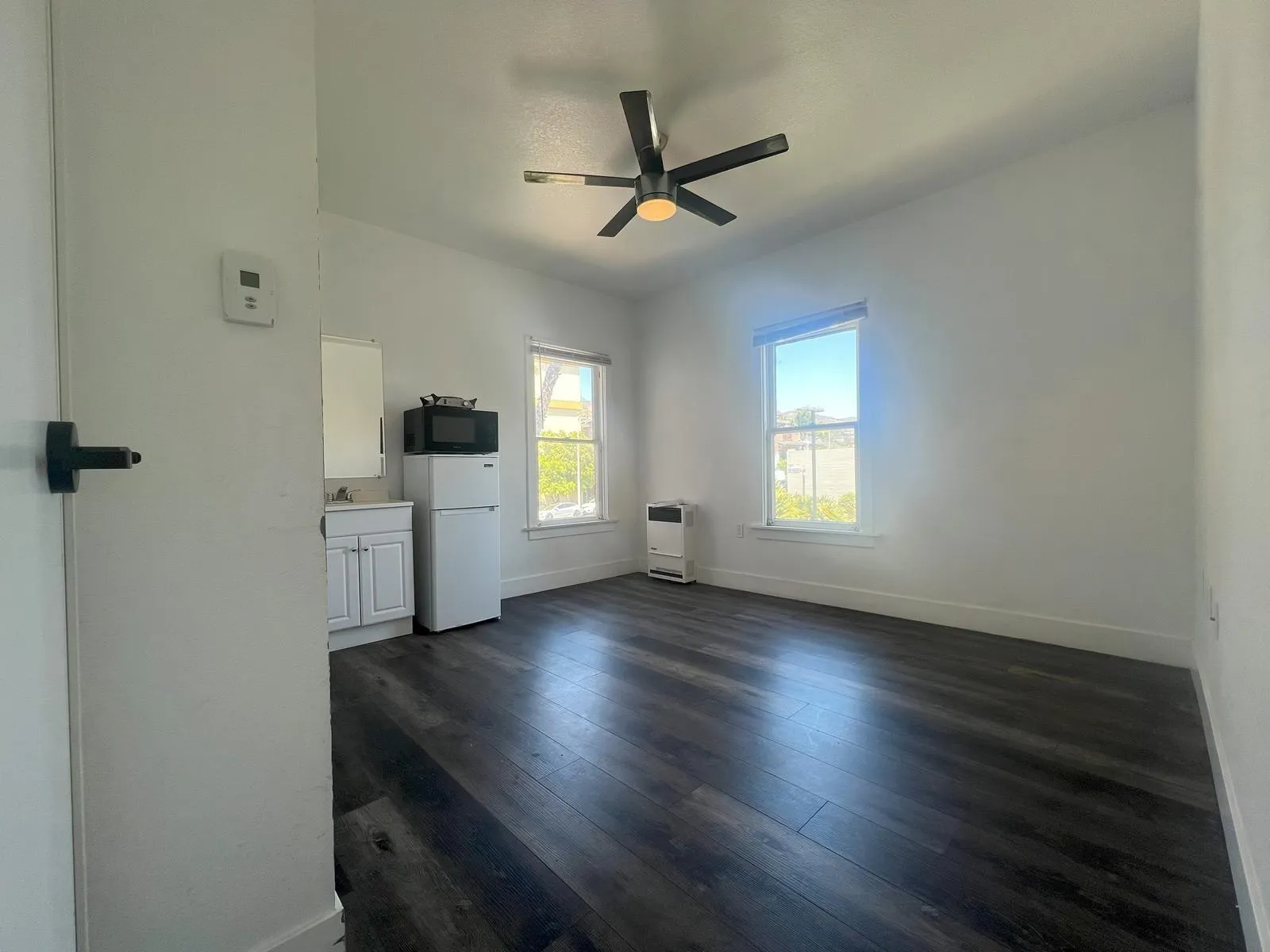 732 E. Santa Clara St. 2