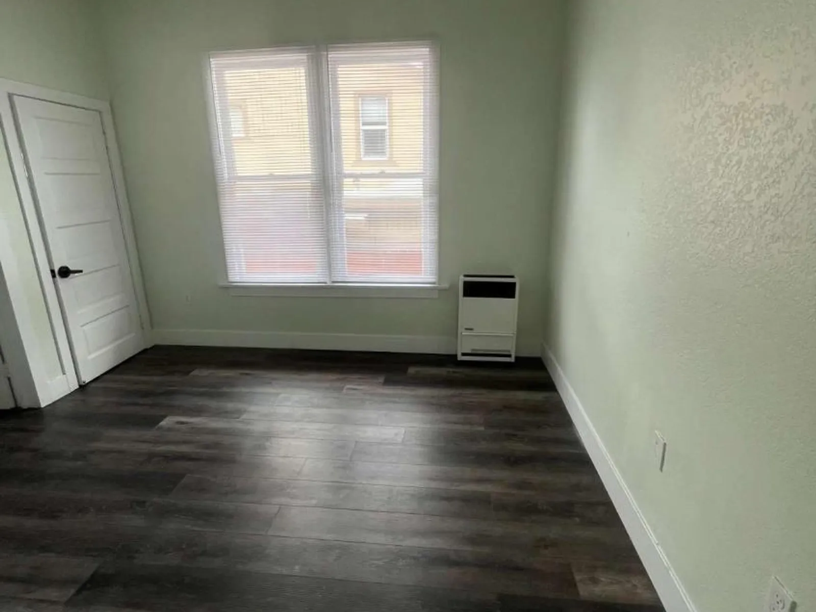 732 E. Santa Clara St. 2